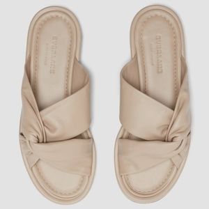 Everlane Twist Sandal nwot